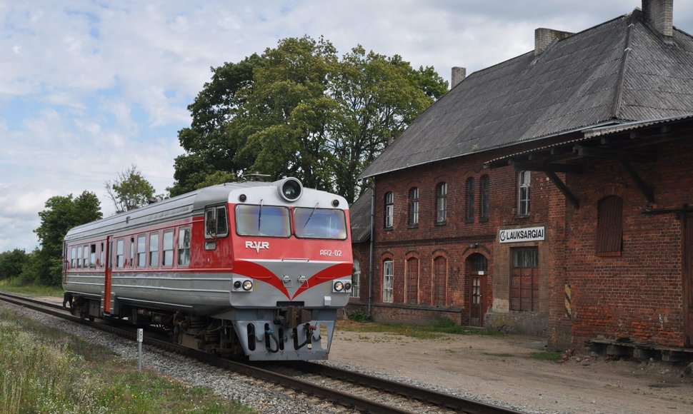 Matrisė AR2 Lauksargių geležinkelio stotyje