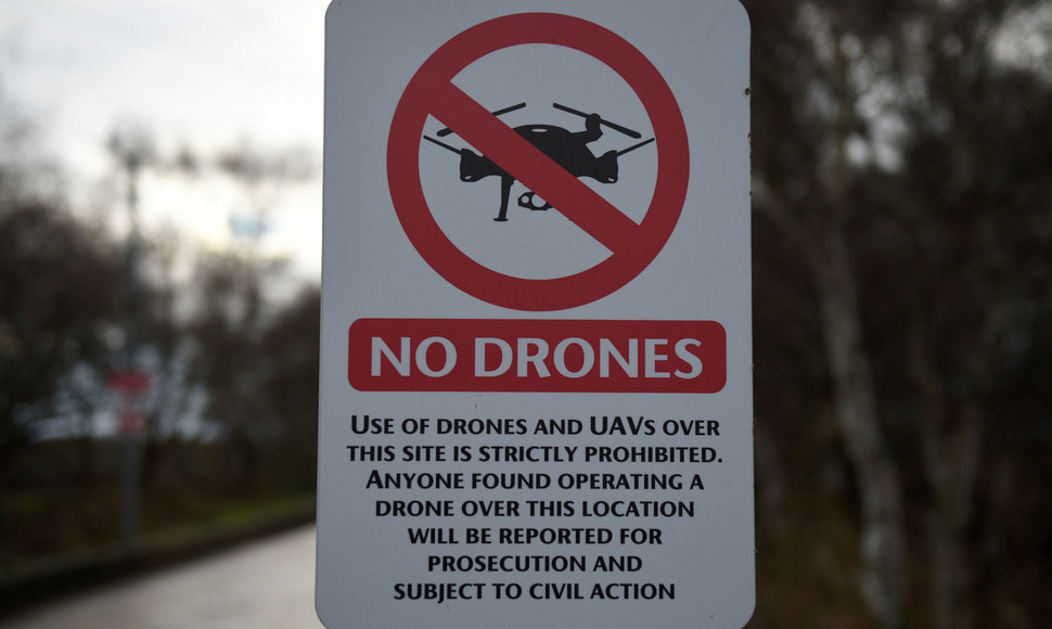 Draudimas skraidinti dronus prie oro uosto