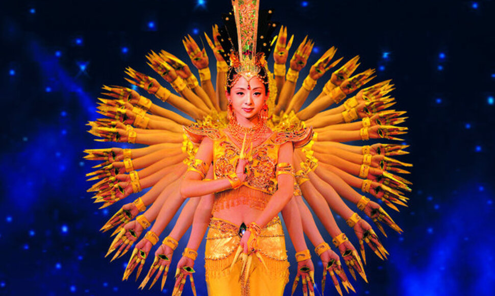 Garsusis trupės &scaron;okis &bdquo;Thousand-hand Bodhisattva&ldquo;