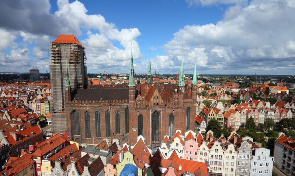 Gdansko puošmena – Marijos bažnyčia, pirmoji Europoje plytinė bažnyčia (statyta 1343-1502 m.).
