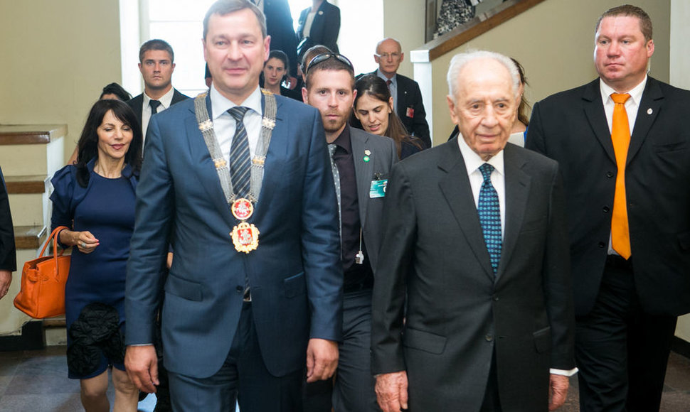 Izraelio prezidentas Shimonas Peresas tapo Vilniaus garbės piliečiu