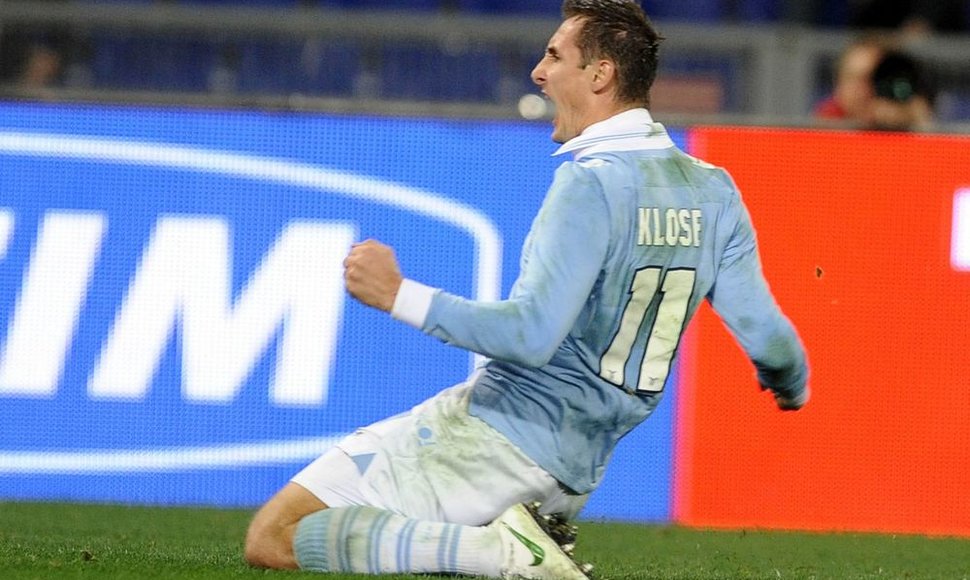 Miroslavas Klose po pergalingo įvarčio.