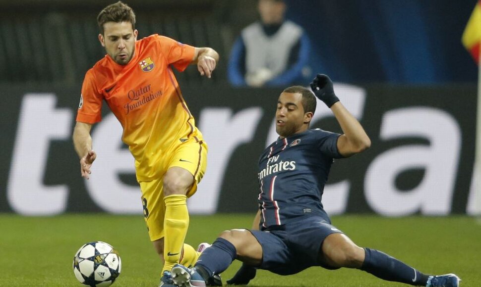 Jordi Alba ir Lucasas Moura.