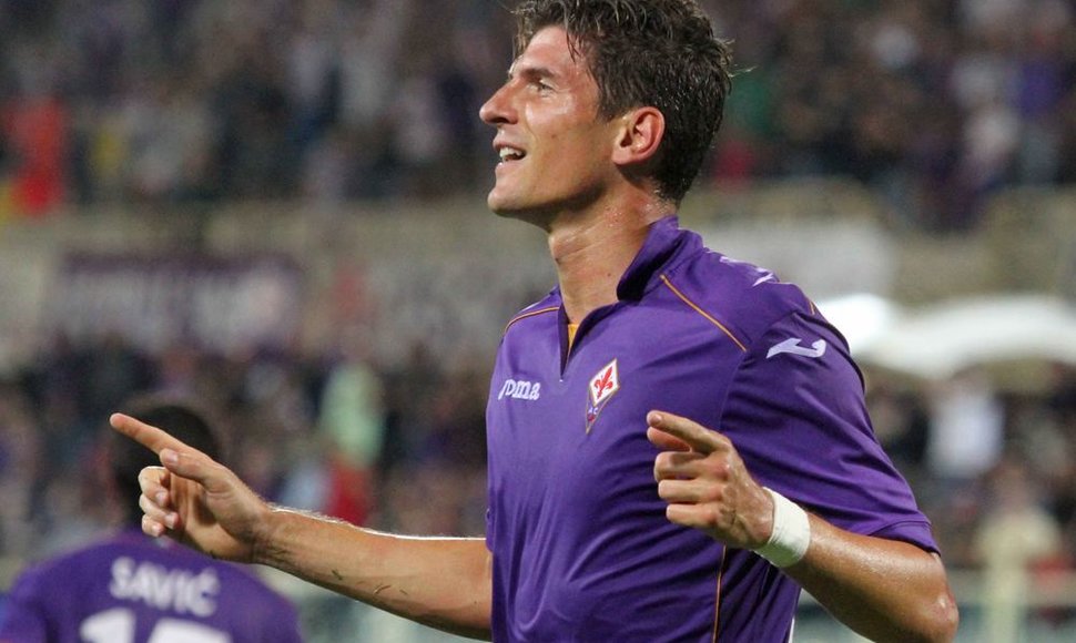 Mario Gomezas „Fiorentina“ ekipai pelnė du įvarčius