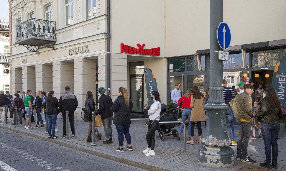 Saulėta sekmadienio popietė Vilniaus centre