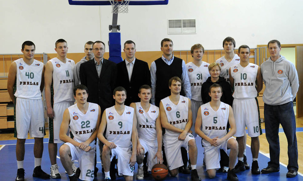 "Perlas-MRU" NKL čempionate įveikė "Dzūkiją" 86:75