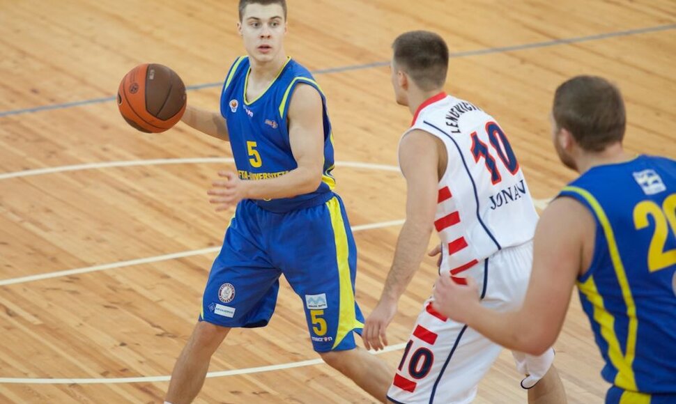 Deividas Anužis