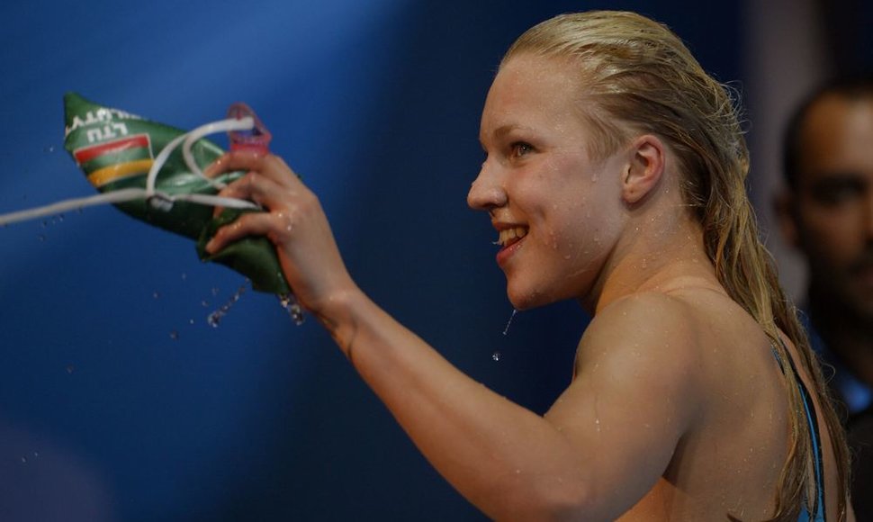 Rūta Meilutytė – pasaulio plaukimo čempionė