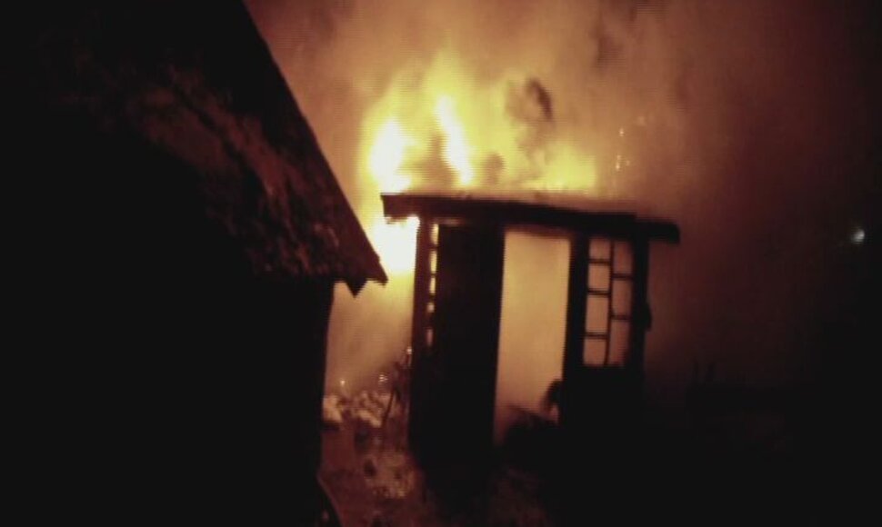 Gaisras Geležių kaime