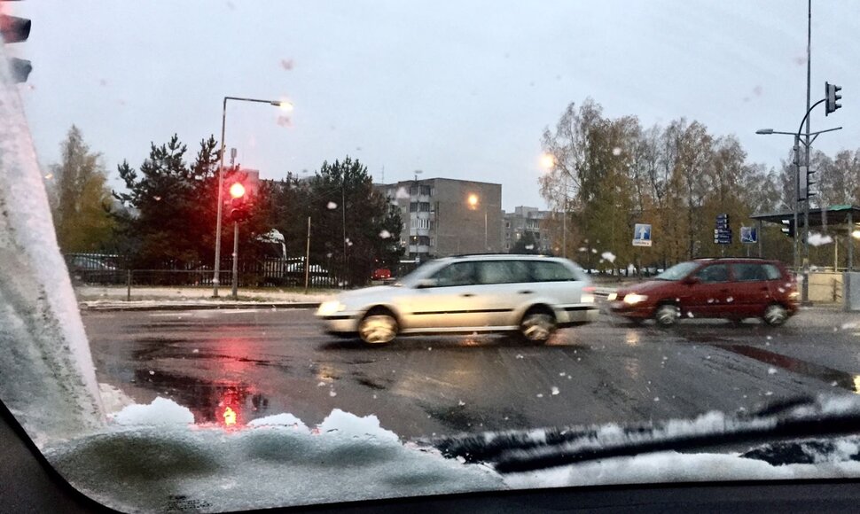 Vilniuje - pirmasis sniegas