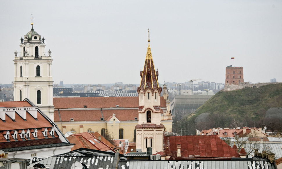 Vaizdas iš Vilniaus šv. Kazimiero bažnyčios varpinės