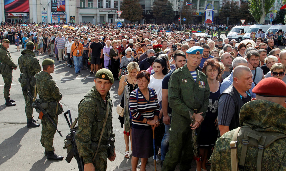 Kremliaus remiami separatistai gedi žuvusio vado