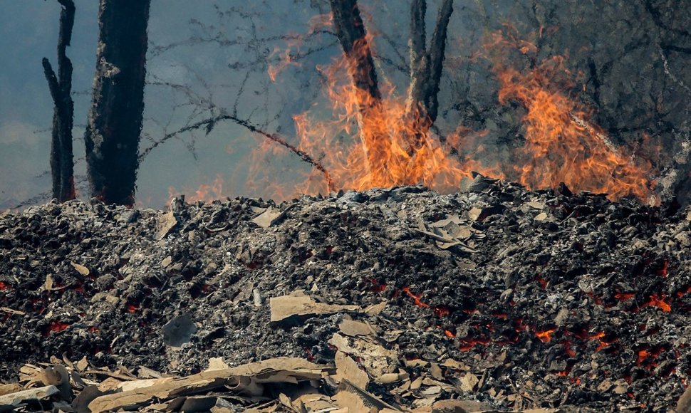 Šalčininkų rajone, Krakūnų kaime kilęs gaisras sunaikino apie 20 pastatų