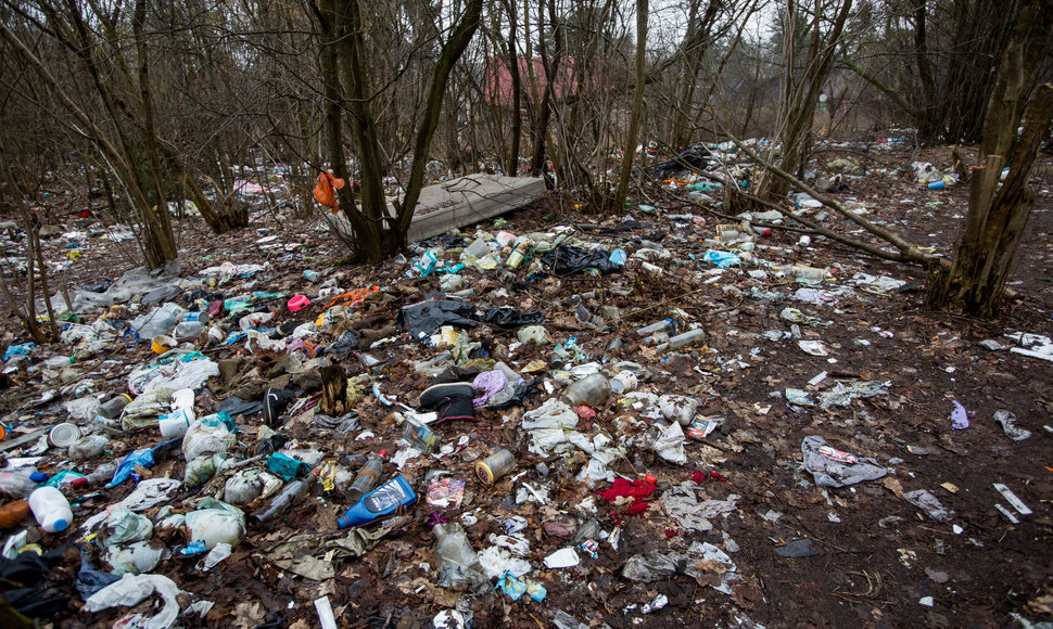 Vilniaus čigonų tabore pareigūnai aptiko dar vieną lavoną