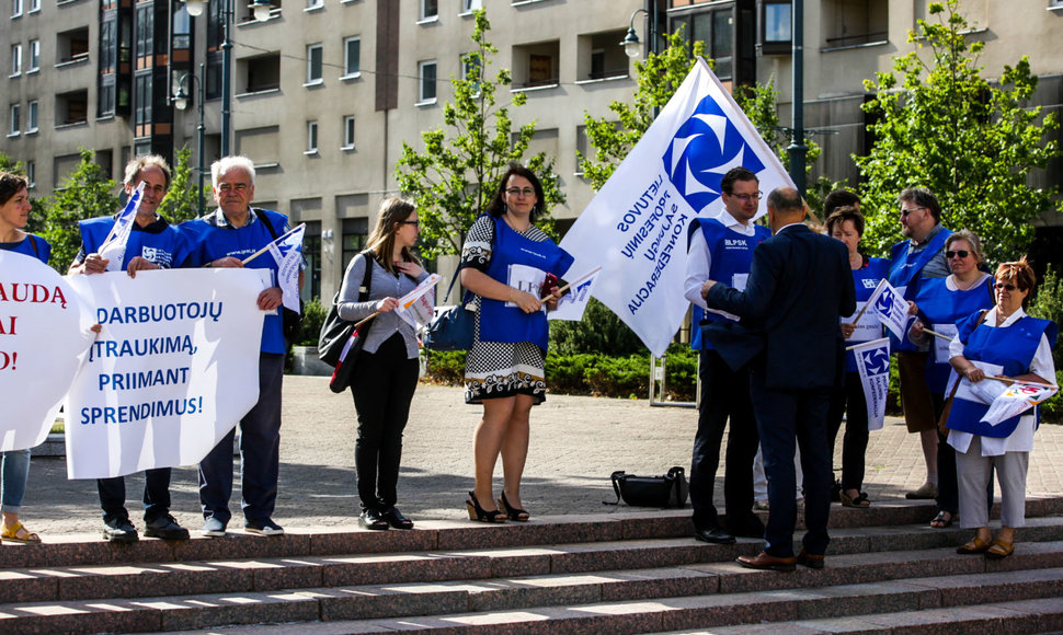 Lietuvos profesinių sąjungų konfederacijos protesto akcija