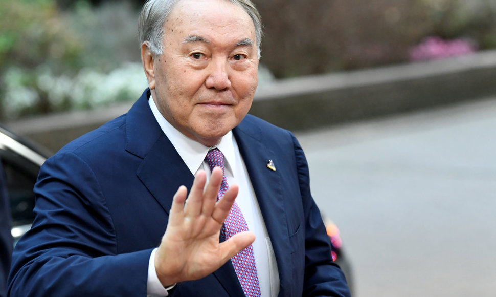 Atsistatydino Kazachstano prezidentas N. Nazarbajevas