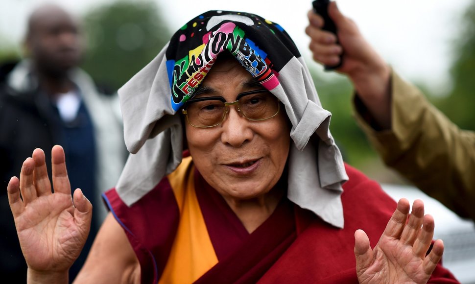 Birželio 28 diena. Dalai Lama Didžiojoje Britanijoje