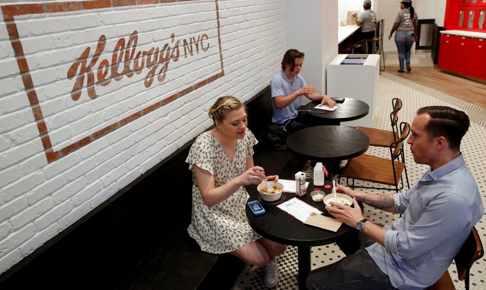 „Kellogg“ atidarė pirmąją sausų pusryčių kavinę Niujorke
