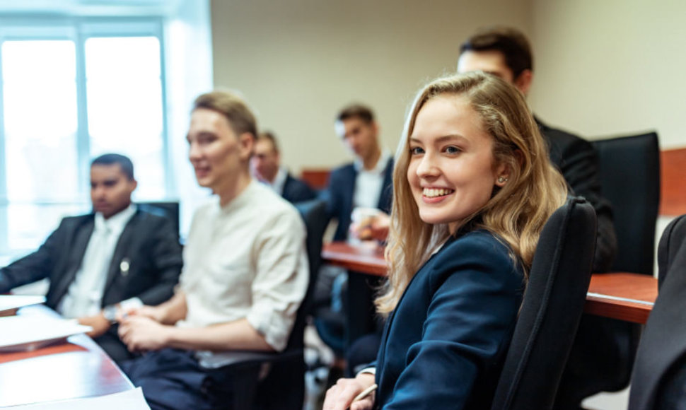 Jau rytoj, Vilniuje, ISM „Moksleivių universitete“ , jaunuoliai turės  galimybę praplėsti akiratį, įgyti naujų vertingų žinių.