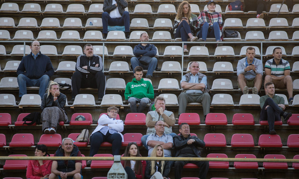 A lygos futbolo rungtynės : „Kauno Žalgiris“ prieš Vilniaus Žalgirį