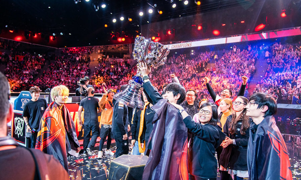 „FunPlus Phoenix“ triumfas 2019-ųjų pasaulio čempionate