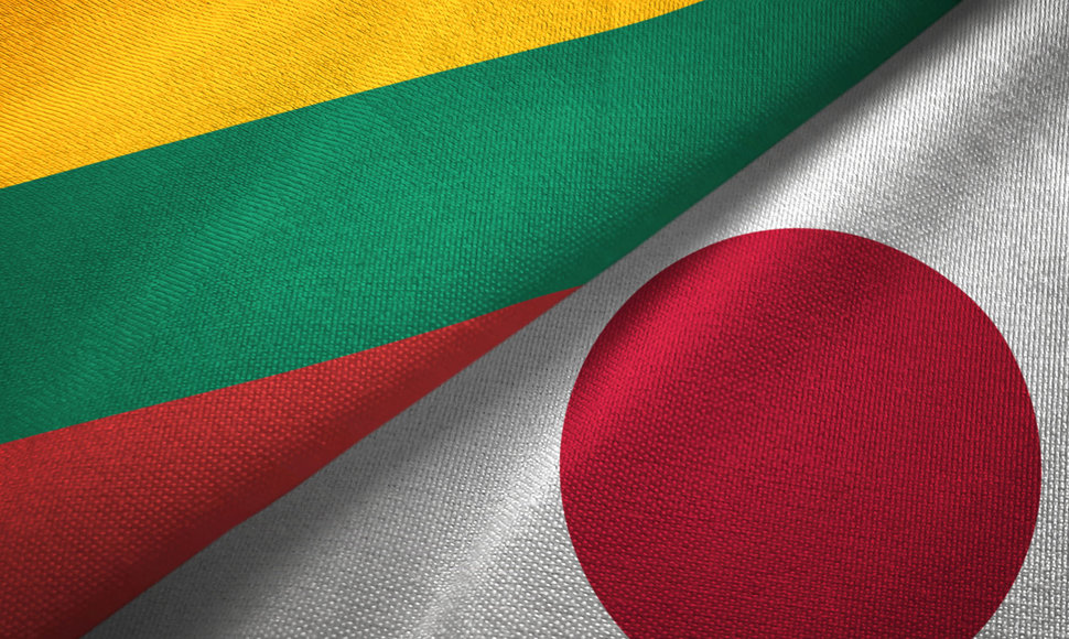 Lietuvos ir Japonijos vėliavos