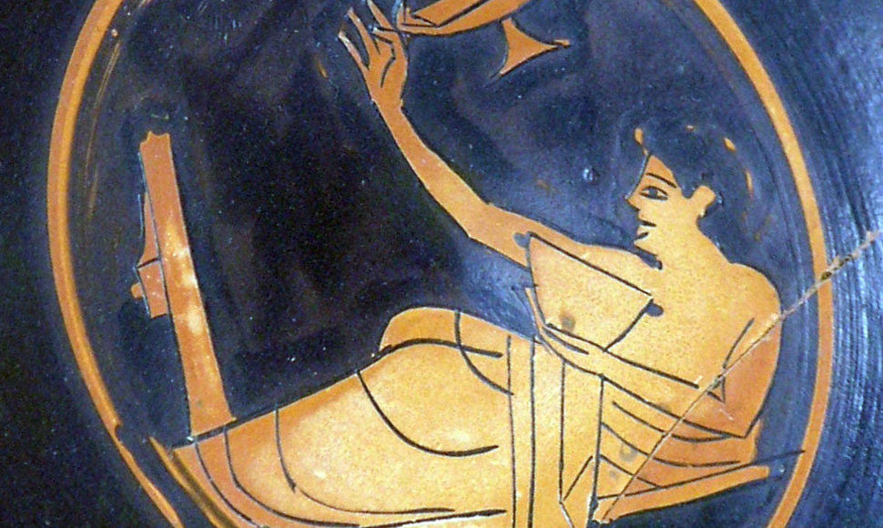 Kotaboso žaidėjas, pavaizduotas ant senovės graikų indo