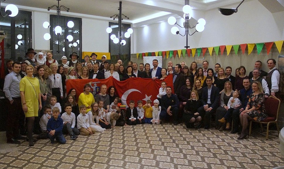 Turkijos lietuviai švenčia atkurtos Lietuvos šimtmetį
