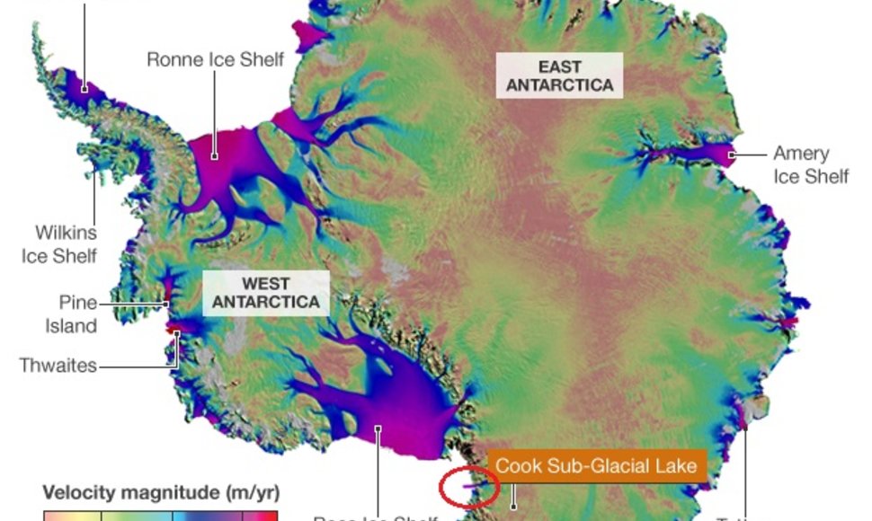 Žemėlapis, kuriame pavaizduotas Antarktidos ledynų judėjimo greitis. Raudonai pažymėtas išsiliejęs poledyninis Kuko ežeras