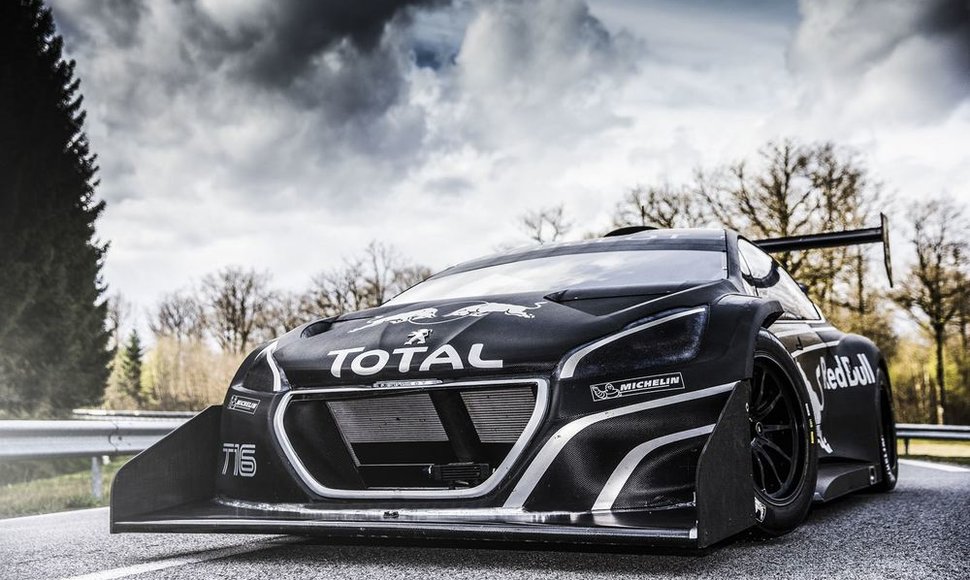 „Peugeot 208 T16 Pikes Peak“