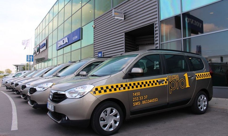 „Dacia Lodgy“ taksi automobiliai 