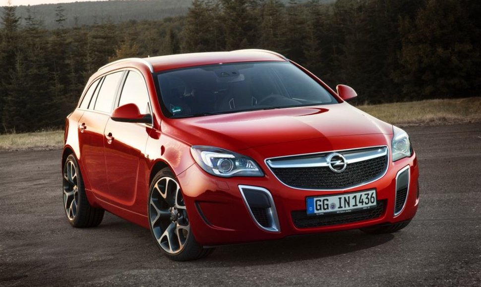 „Opel Insignia OPC“