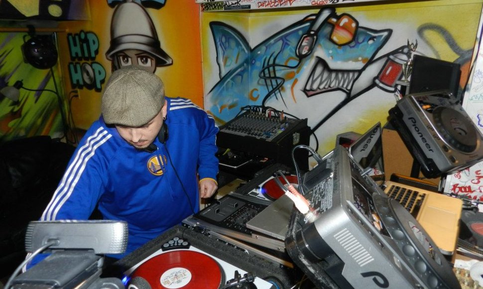 DJ Mantini