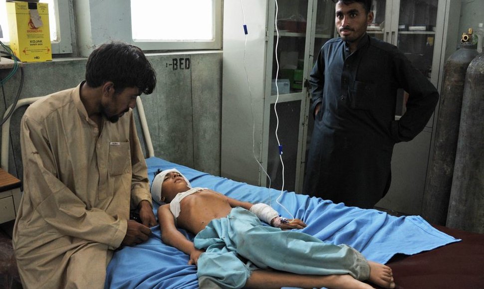Per sprogimą Afganistane nukentėjęs vaikas