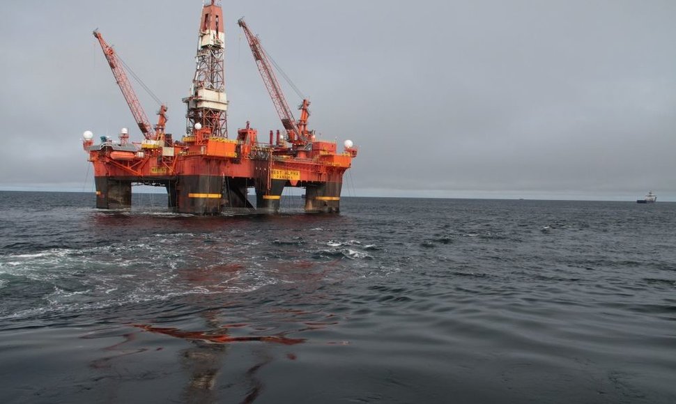 Karos jūroje „Exxon Mobil“ rado didžiulį naftos telkinį