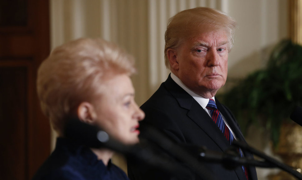 Dalia Grybauskaitė ir Donaldas Trumpas Baltuosiuose rūmuose