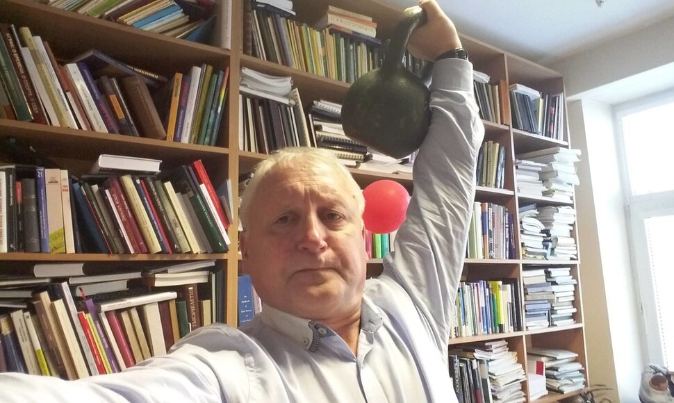 Albertas Skurvydas