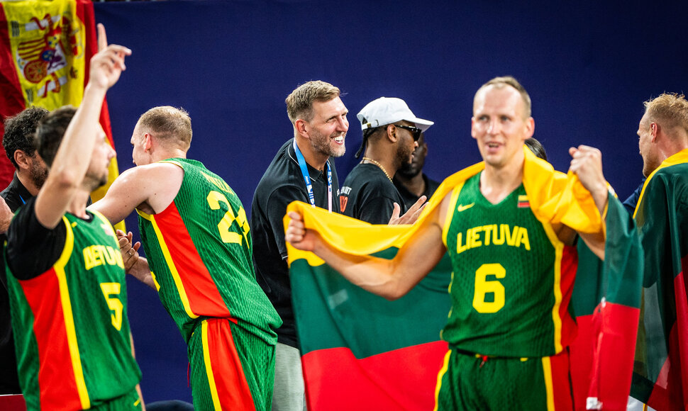 Lietuvos krep&scaron;inio rinktinė 3x3 triumfavo mū&scaron;yje dėl olimpinės bronzos.