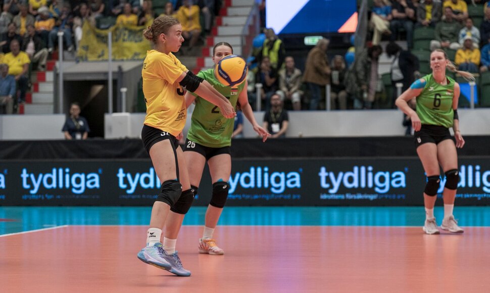 Lietuvos moterų tinklinio rinktinė nusileido &Scaron;vedijai.