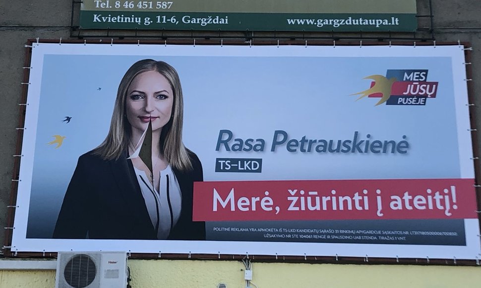 Gargžduose – sugadinti kandidatės į merus plakatai