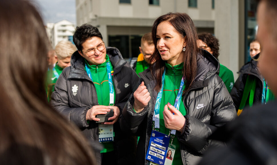 Olimpiniame kaimelyje Lietuvos sportininkus aplankė premjerė Inga Ruginienė