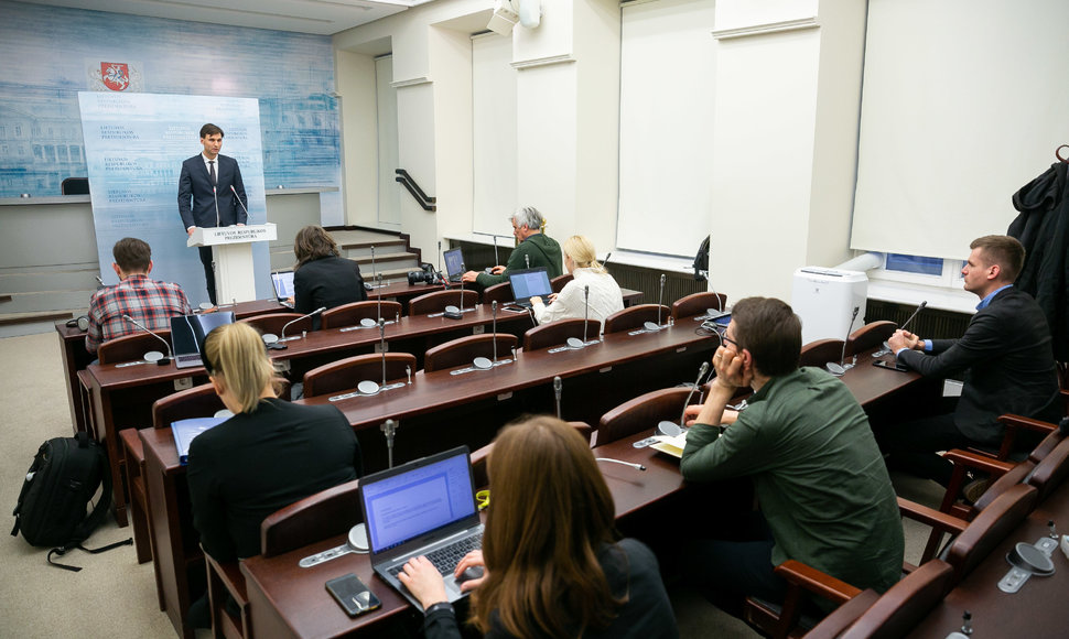 Spaudos konferencija apie diskusiją antikorupcijos tema