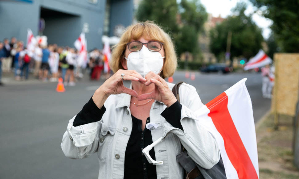 Minia žmonių reiškė palaikymą Baltarusijos žmonėms