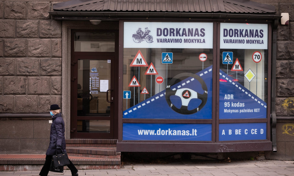 Vairavimo mokykla „Dorkanas“