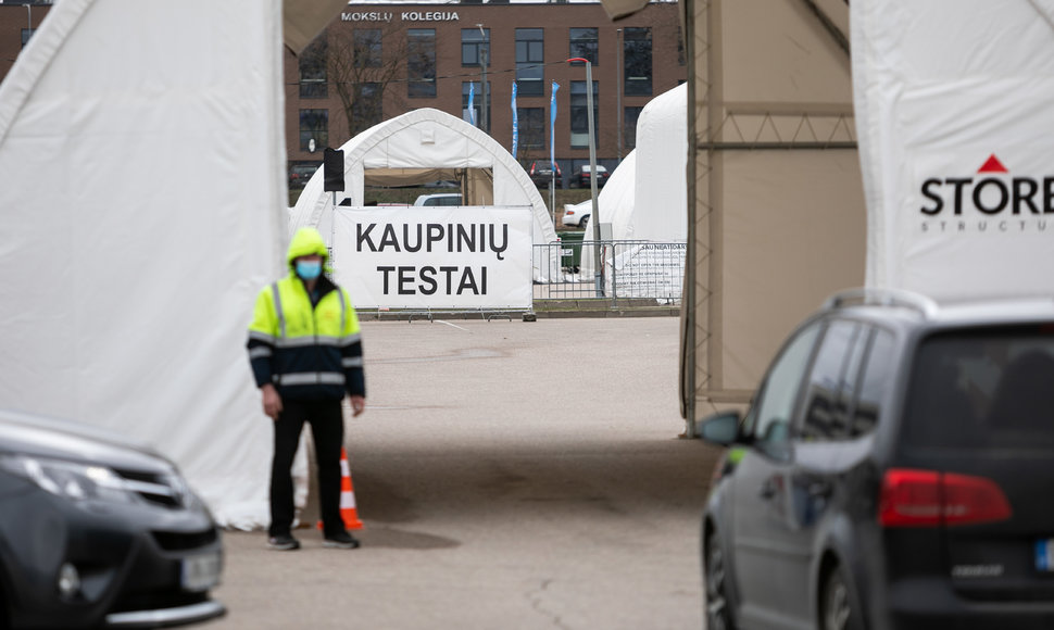 Mobilusis koronaviruso testavimo punktas Vilniuje