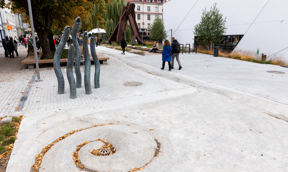 Vilniuje atvertas naujas Vingrių skveras