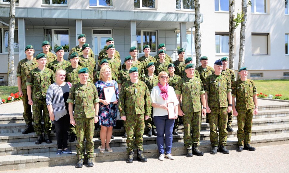 Liepos 12 d. šauktiniai išleisti į atsargą ir dauguma vėl 	bandys stoti į LKA