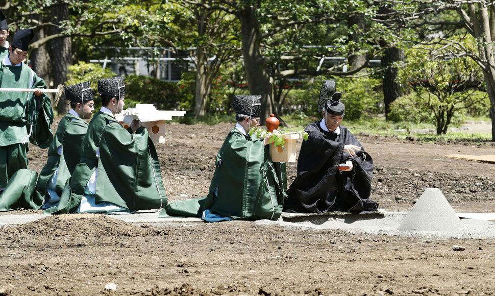 Japonija surengė apeigas šventyklų Naruhito ceremonijoms statybai