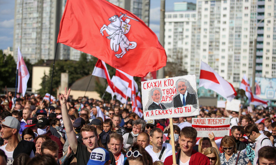 Protestuotojai Minske