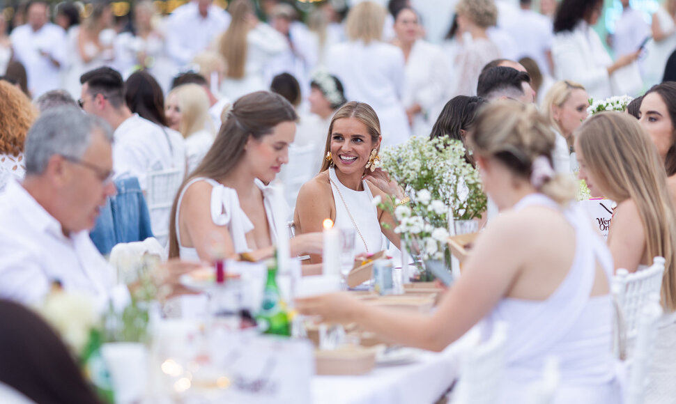 Baltoji vakarienė &bdquo;Le Diner en Blanc&ldquo; Vilniuje